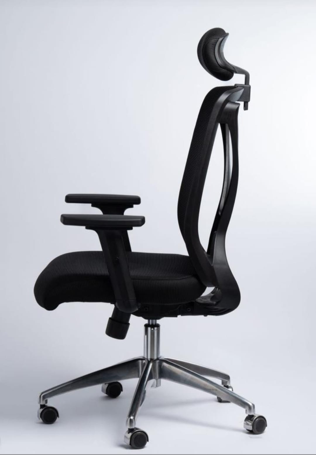 Marriot Chair Manger - Korsy360